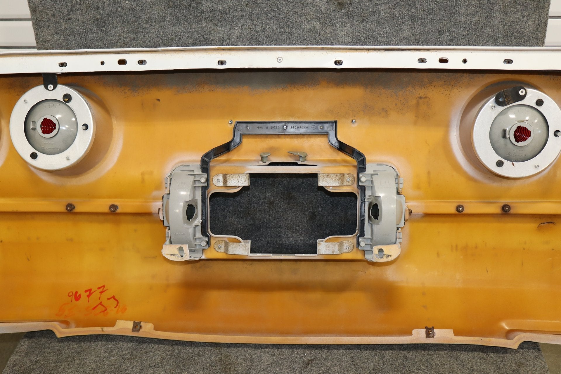 1984-1990 Chevrolet Corvette C4 Rear Bumper White 10