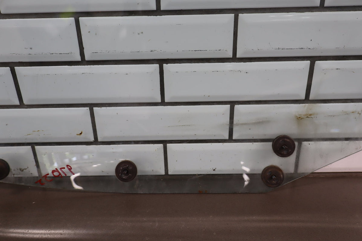 1984-1990 Chevrolet Corvette C4 Right Front Door Window 14094292