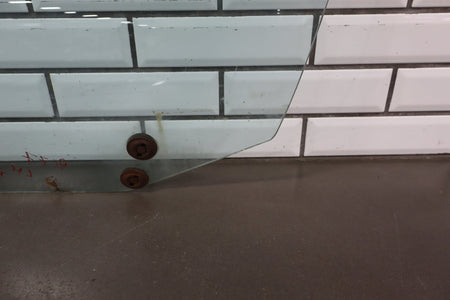 1984-1990 Chevrolet Corvette Left Front Door Window 14094292 OEM