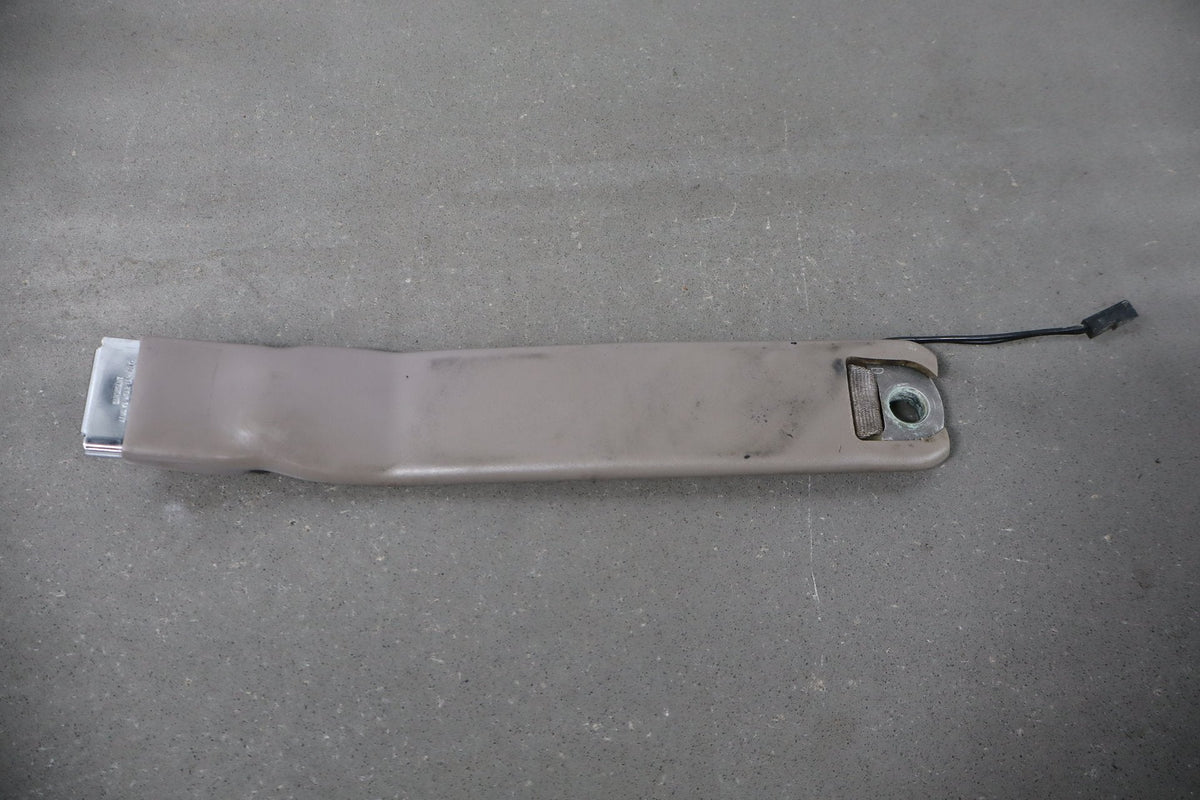 1984-1994 Chevrolet Corvette Left Front Seat Belt Buckle Grey