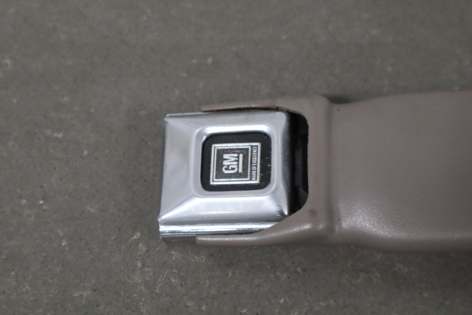 1984-1994 Chevrolet Corvette Left Front Seat Belt Buckle Grey