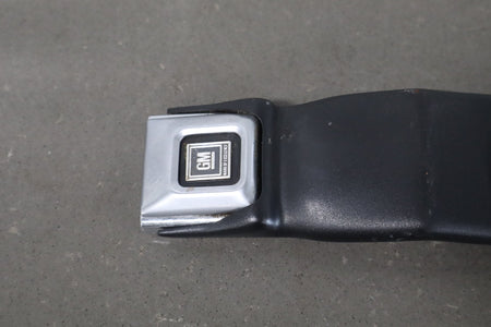 1984-1994 Chevrolet Corvette Left Front Seat Belt Buckle Saddle