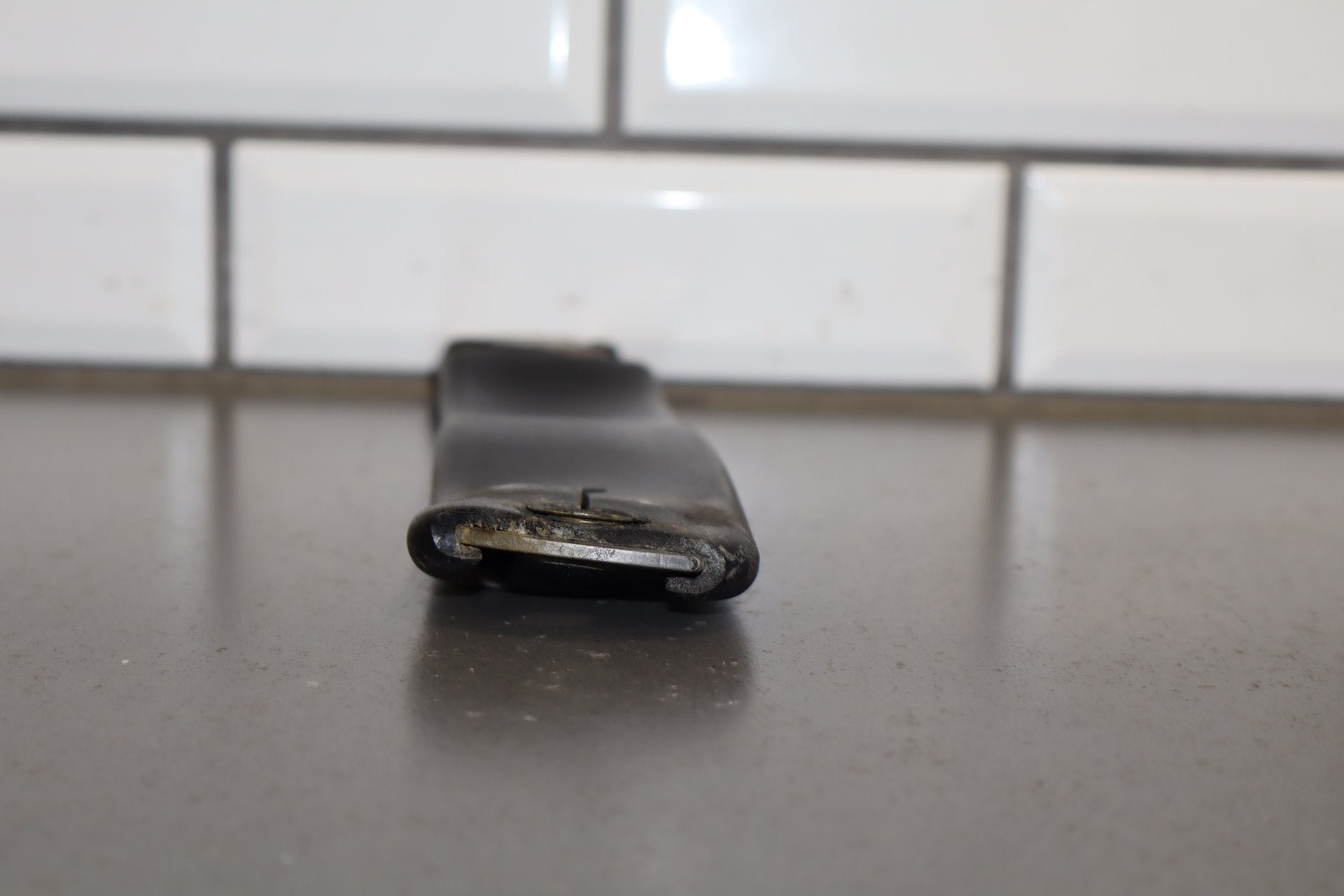 1984-1994 Chevrolet Corvette Right Front Seat Belt Buckle OEM