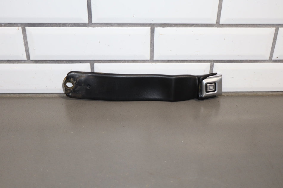 1984-1994 Chevrolet Corvette Right Front Seat Belt Buckle OEM