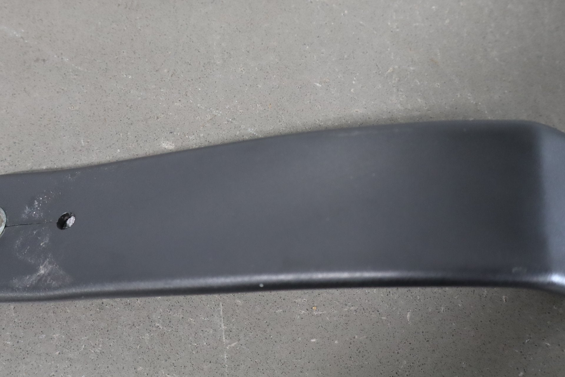 1984-1994 Chevrolet Corvette Right Front Seat Belt Buckle OEM