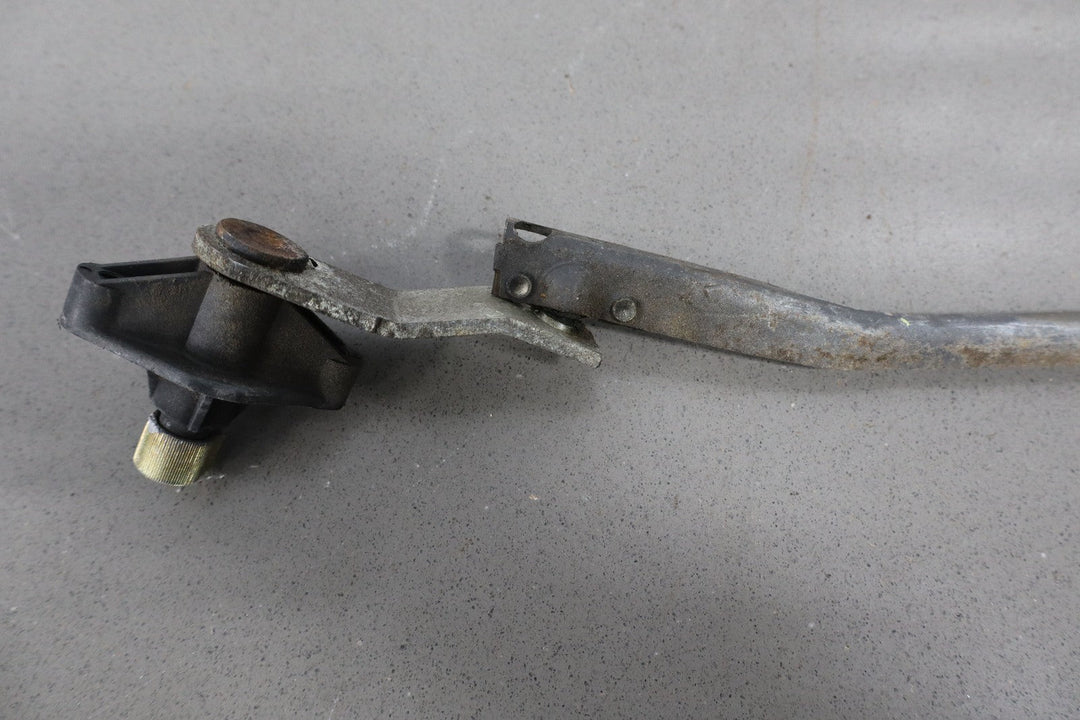 1984 - 1996 C4 Corvette Wiper Transmission W/Motor & Linkage