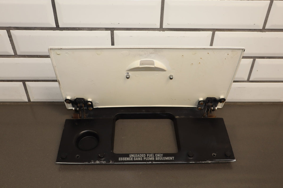 1984-1996 Chevrolet Corvette C4 Coupe- Fuel Filler Door