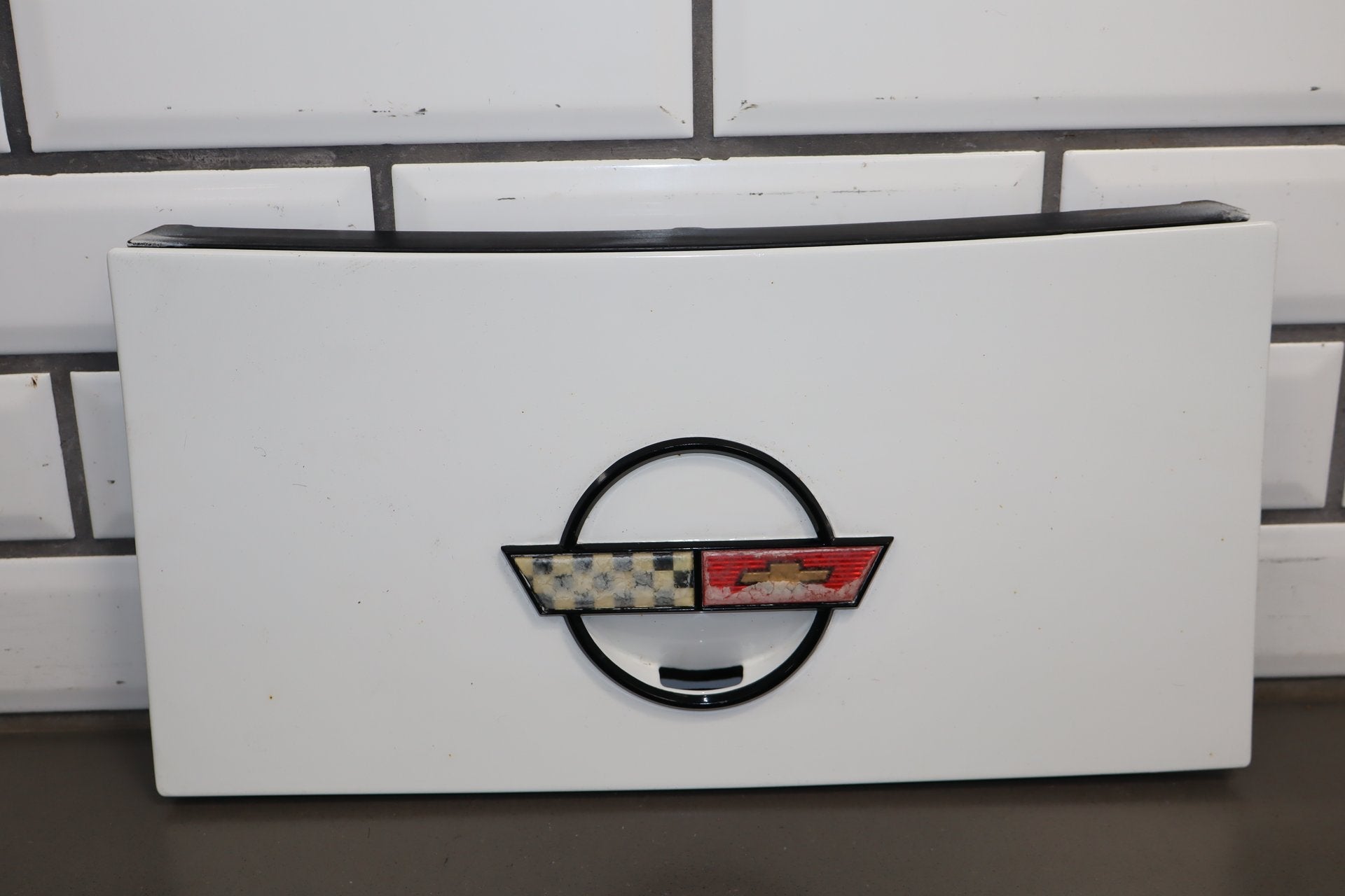 1984-1996 Chevrolet Corvette C4 Coupe- Fuel Filler Door