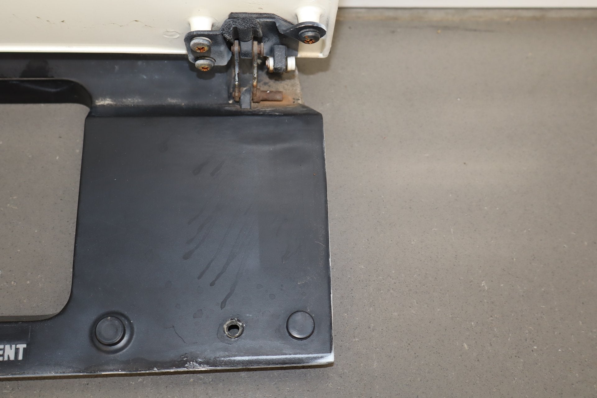 1984-1996 Chevrolet Corvette C4 Coupe- Fuel Filler Door