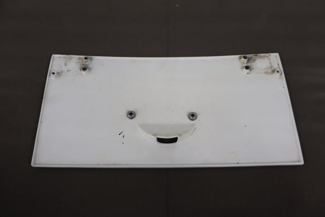 1984 - 1996 Chevrolet Corvette C4 Coupe - Fuel Filler Door Arctic White 10