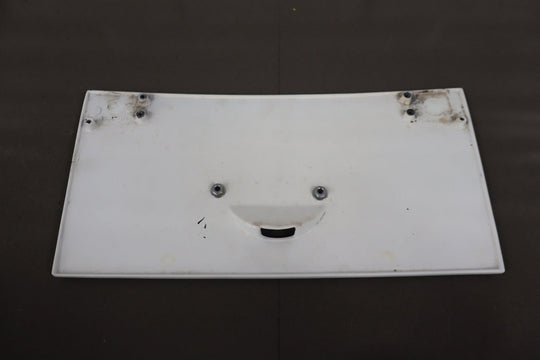 1984 - 1996 Chevrolet Corvette C4 Coupe - Fuel Filler Door Arctic White 10
