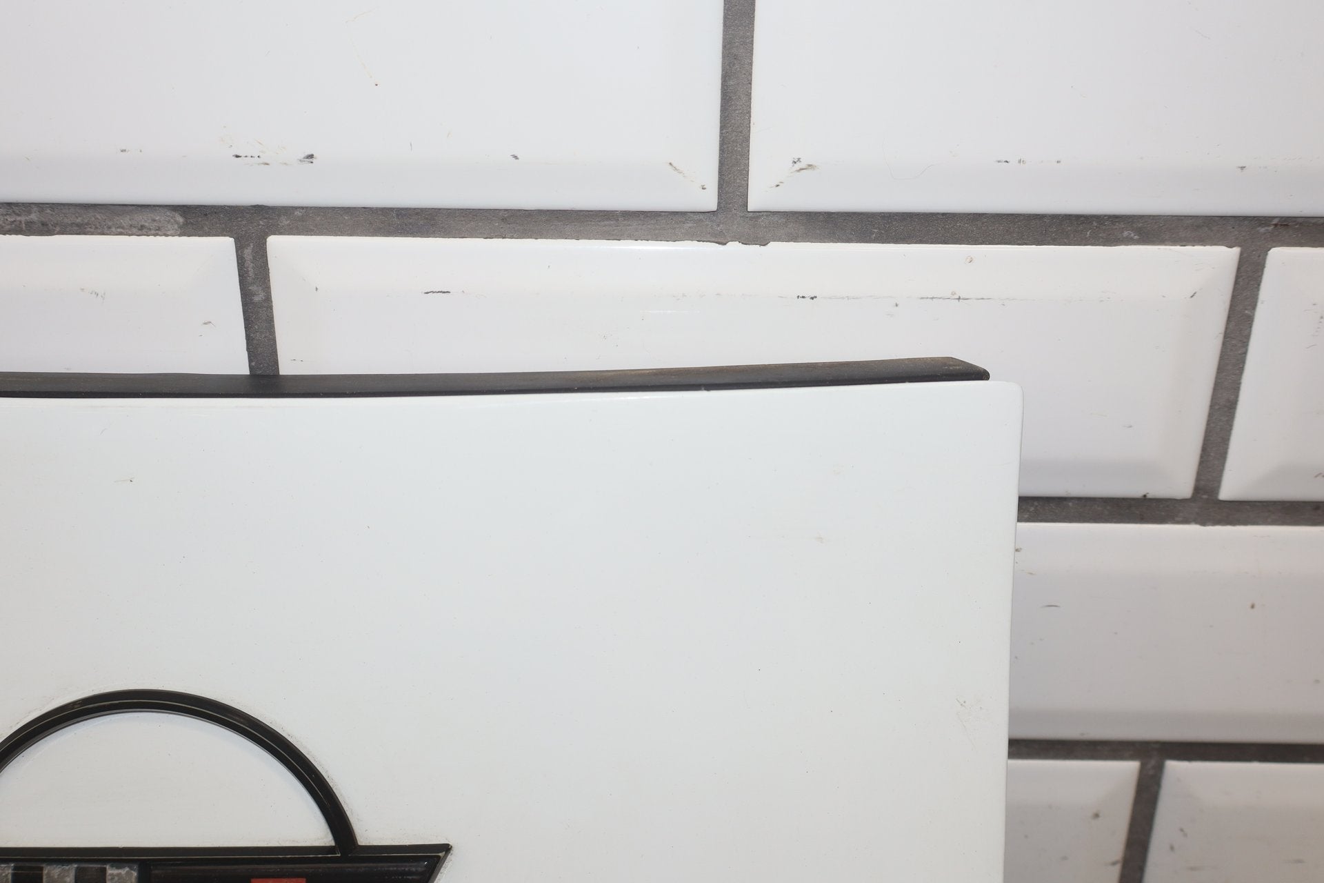 1984-1996 Chevrolet Corvette C4 Coupe- Fuel Filler Door Artic White 10