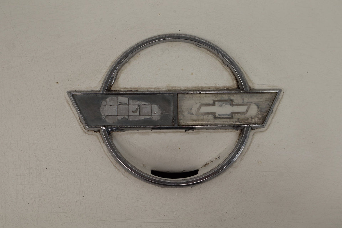 1984-1996 Chevrolet Corvette C4 Coupe - Fuel Filler Door Artic White