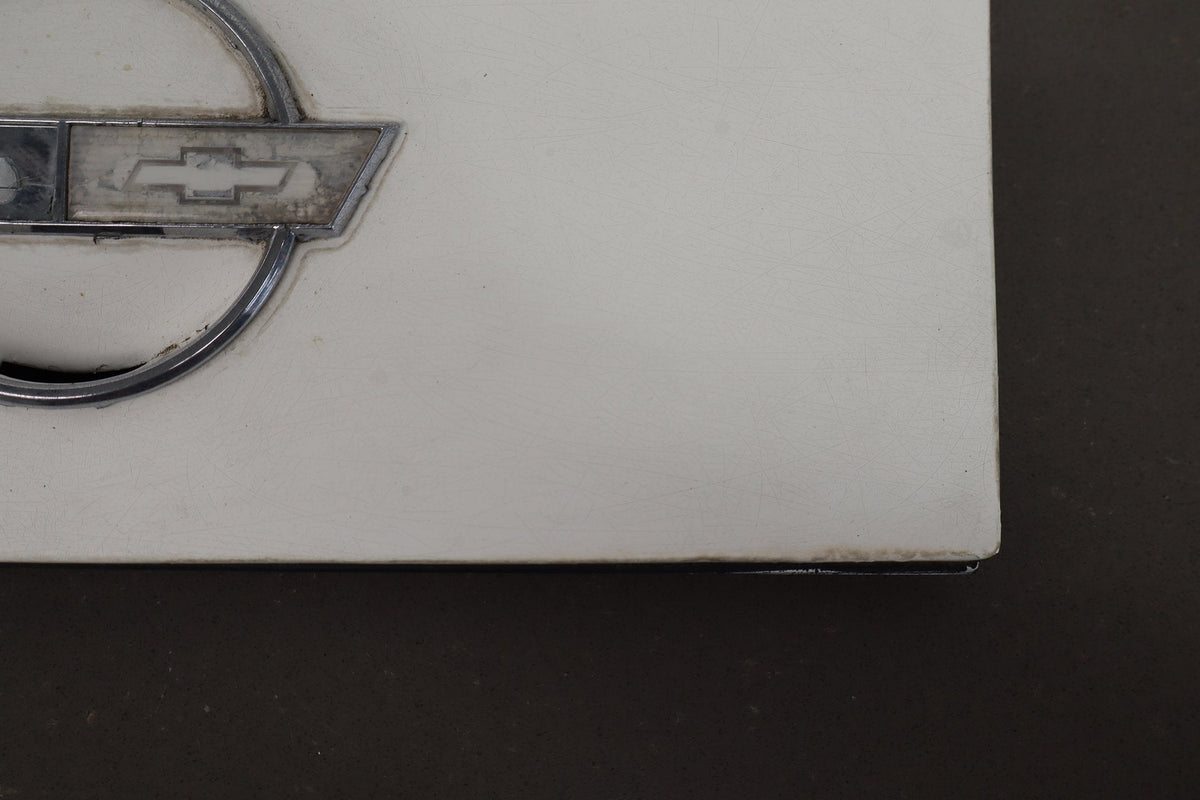 1984-1996 Chevrolet Corvette C4 Coupe - Fuel Filler Door Artic White