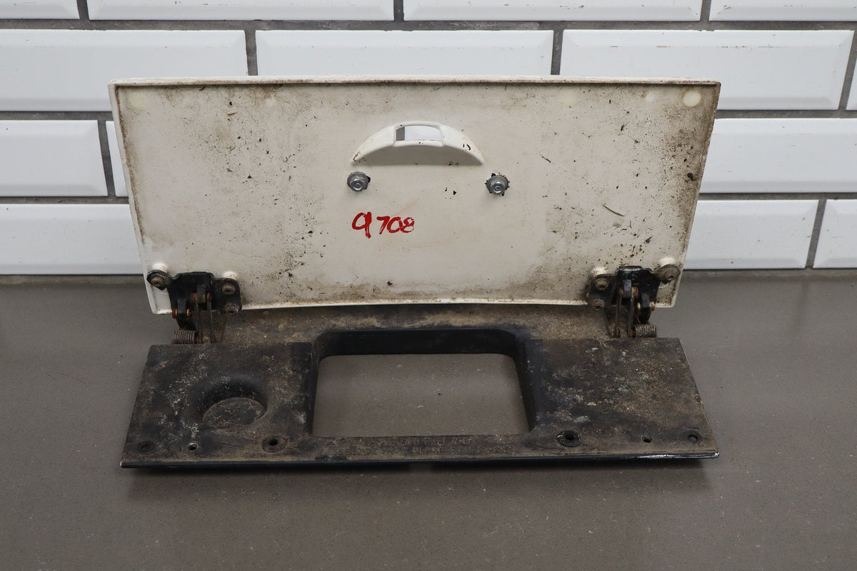 1984-1996 Chevrolet Corvette C4 Coupe - Fuel Filler Door Artic White
