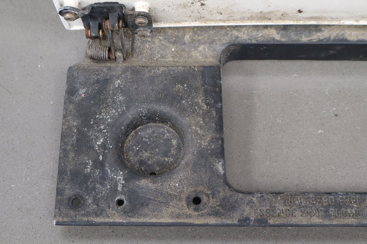 1984-1996 Chevrolet Corvette C4 Coupe - Fuel Filler Door Artic White