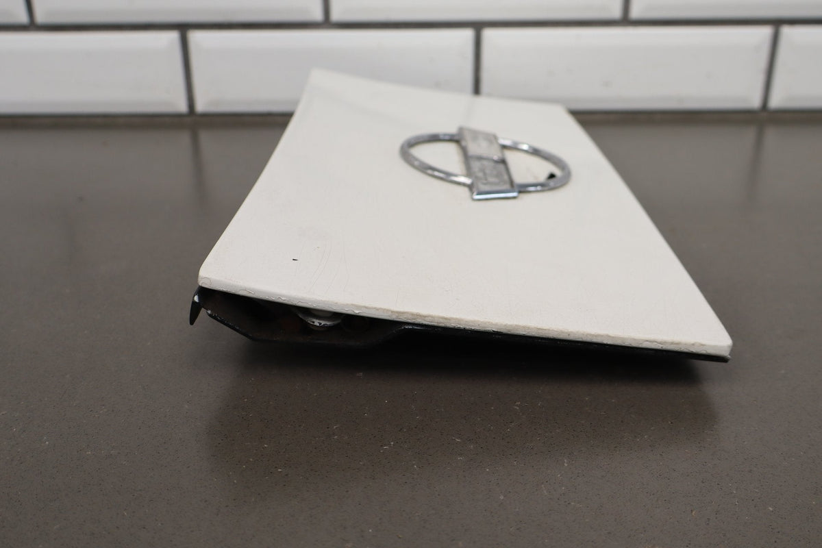 1984-1996 Chevrolet Corvette C4 Coupe - Fuel Filler Door Artic White
