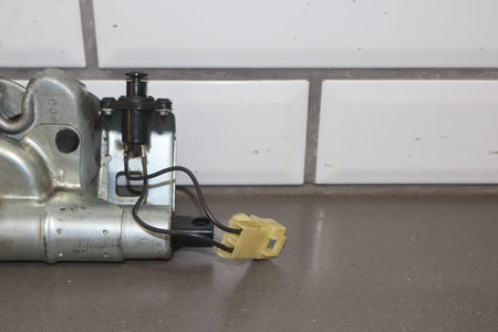 1984-1996 Chevrolet Corvette C4 Coupe Lid Latch