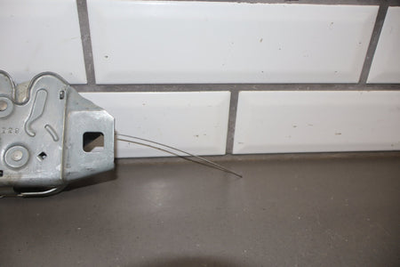 1984-1996 Chevrolet Corvette C4 Coupe Lid Latch