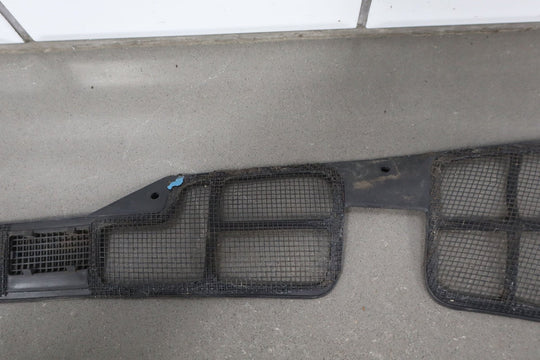 1984 - 1996 Chevrolet Corvette C4 - Cowl Screens