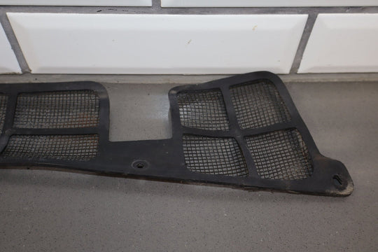 1984 - 1996 Chevrolet Corvette C4 - Cowl Screens