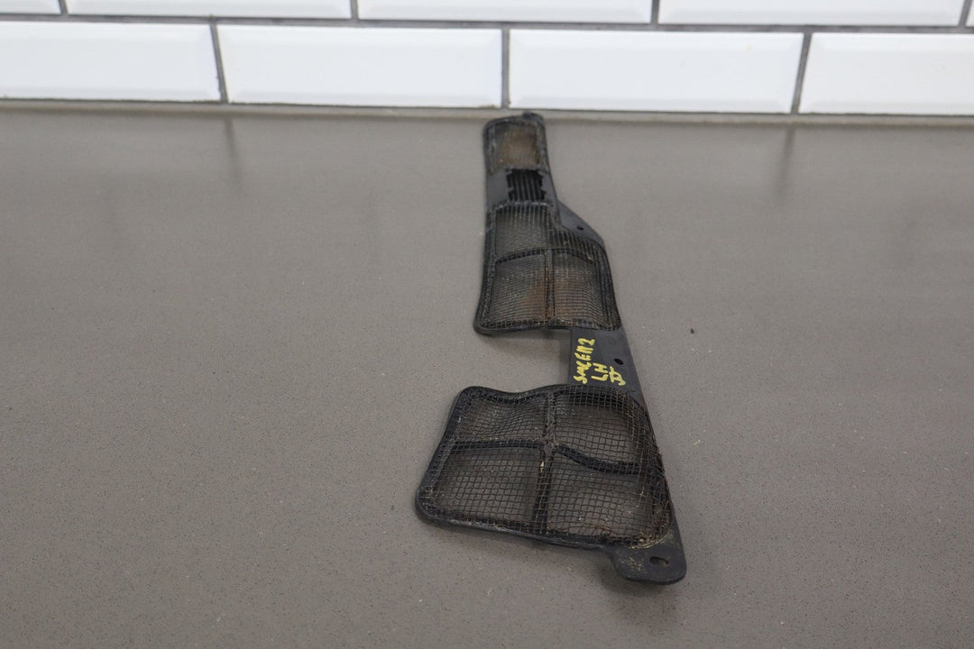 1984 - 1996 Chevrolet Corvette C4 - Cowl Screens