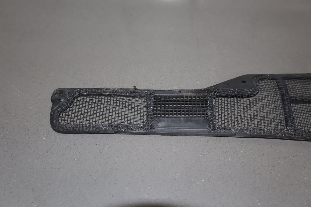 1984-1996 Chevrolet Corvette C4- Cowl Screens