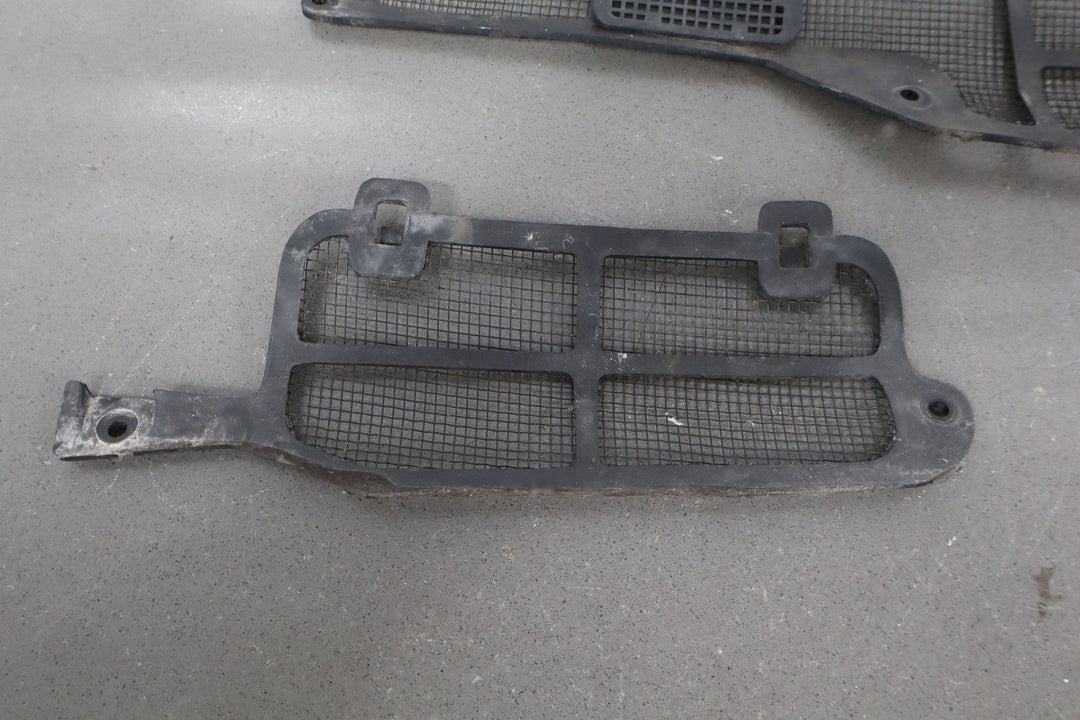1984 - 1996 Chevrolet Corvette C4 - Cowl Screens