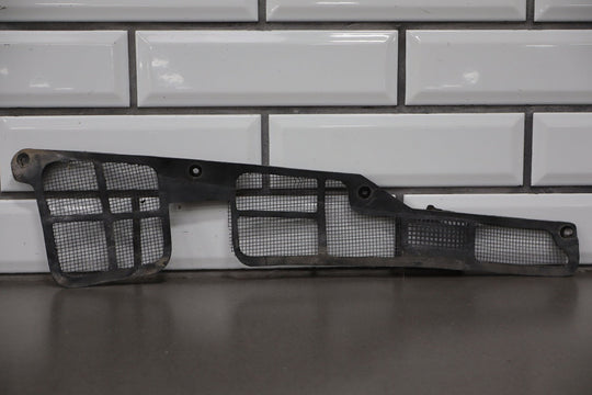 1984 - 1996 Chevrolet Corvette C4 - Cowl Screens