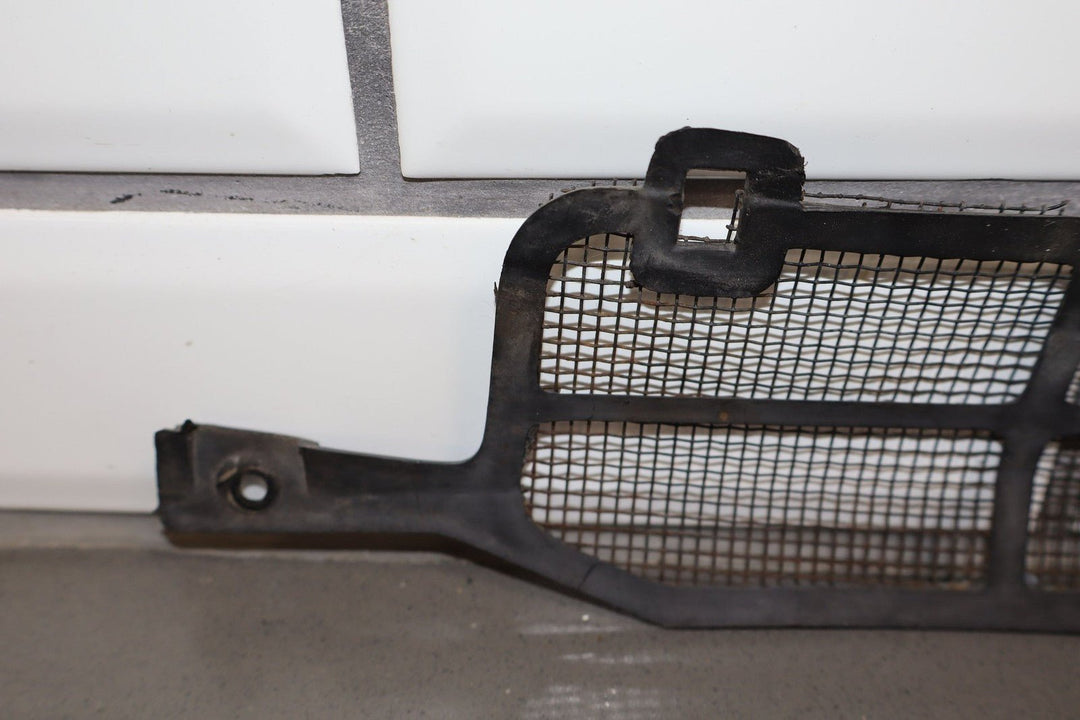 1984 - 1996 Chevrolet Corvette C4 - Cowl Screens