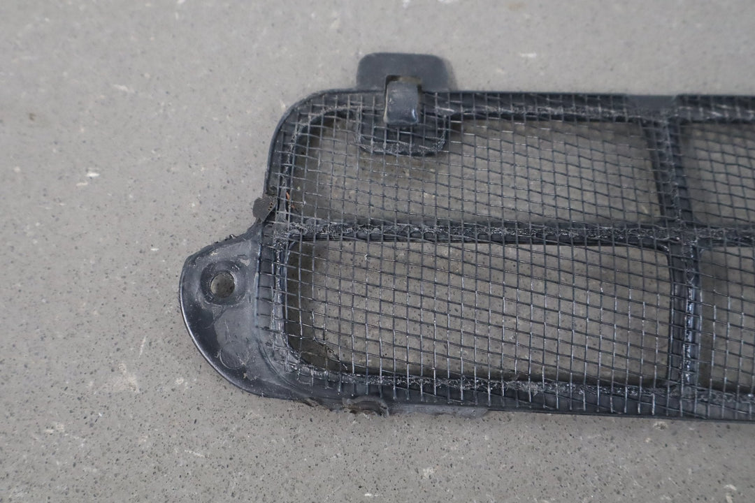 1984 - 1996 Chevrolet Corvette C4 - Cowl Screens