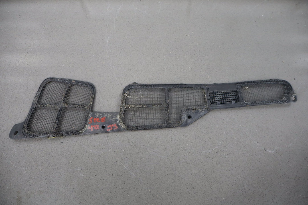 1984 - 1996 Chevrolet Corvette C4 - Cowl Screens