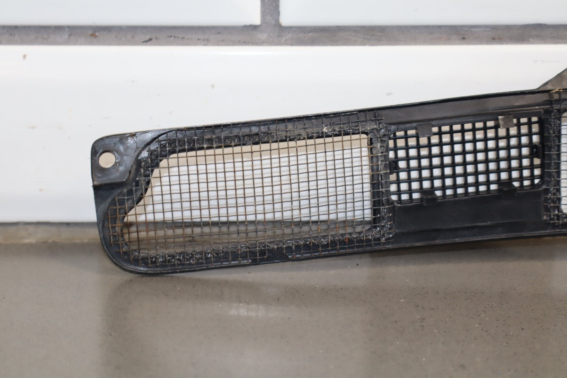 1984-1996 Chevrolet Corvette C4- Cowl Screens