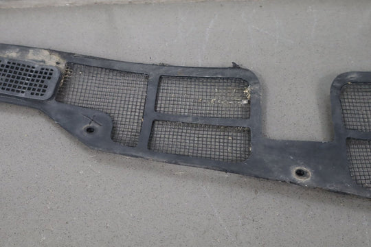 1984 - 1996 Chevrolet Corvette C4 - Cowl Screens