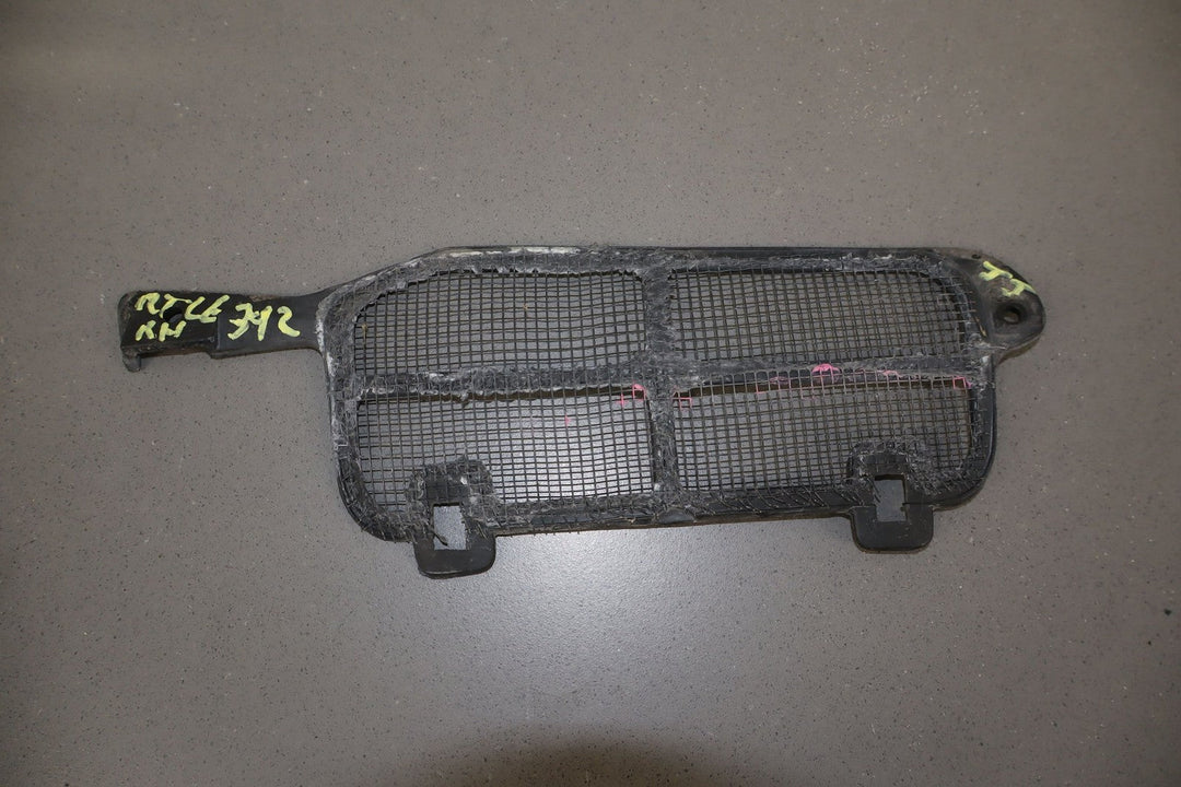 1984 - 1996 Chevrolet Corvette C4 - Cowl Screens