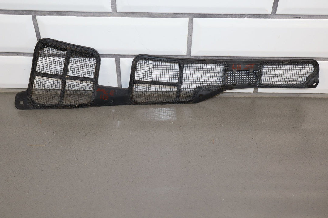 1984 - 1996 Chevrolet Corvette C4 - Cowl Screens