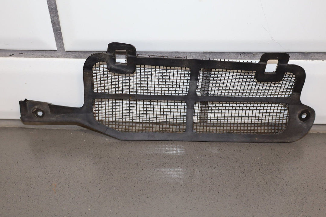 1984 - 1996 Chevrolet Corvette C4 - Cowl Screens