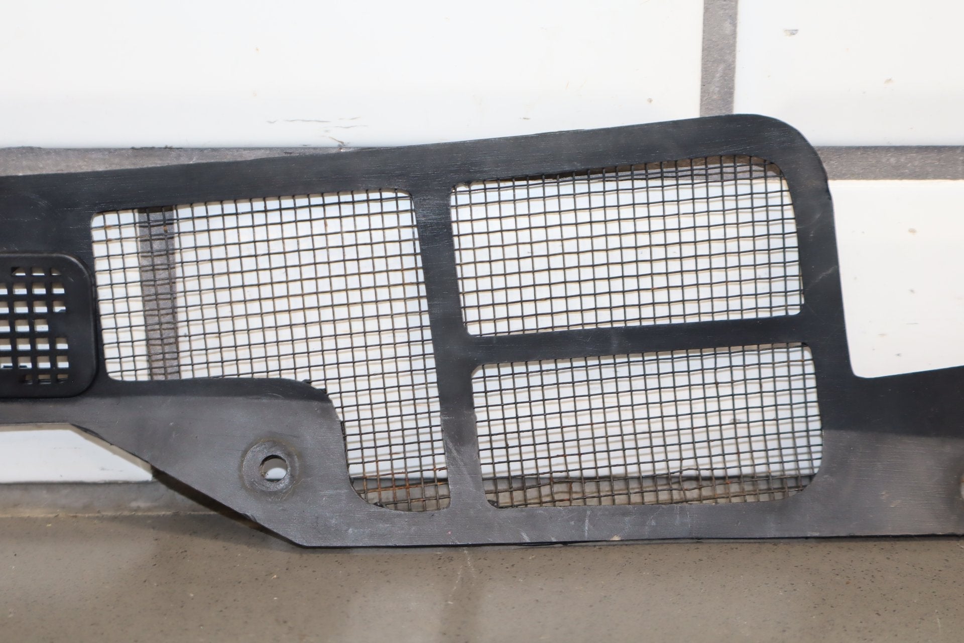 1984-1996 Chevrolet Corvette C4- Cowl Screens