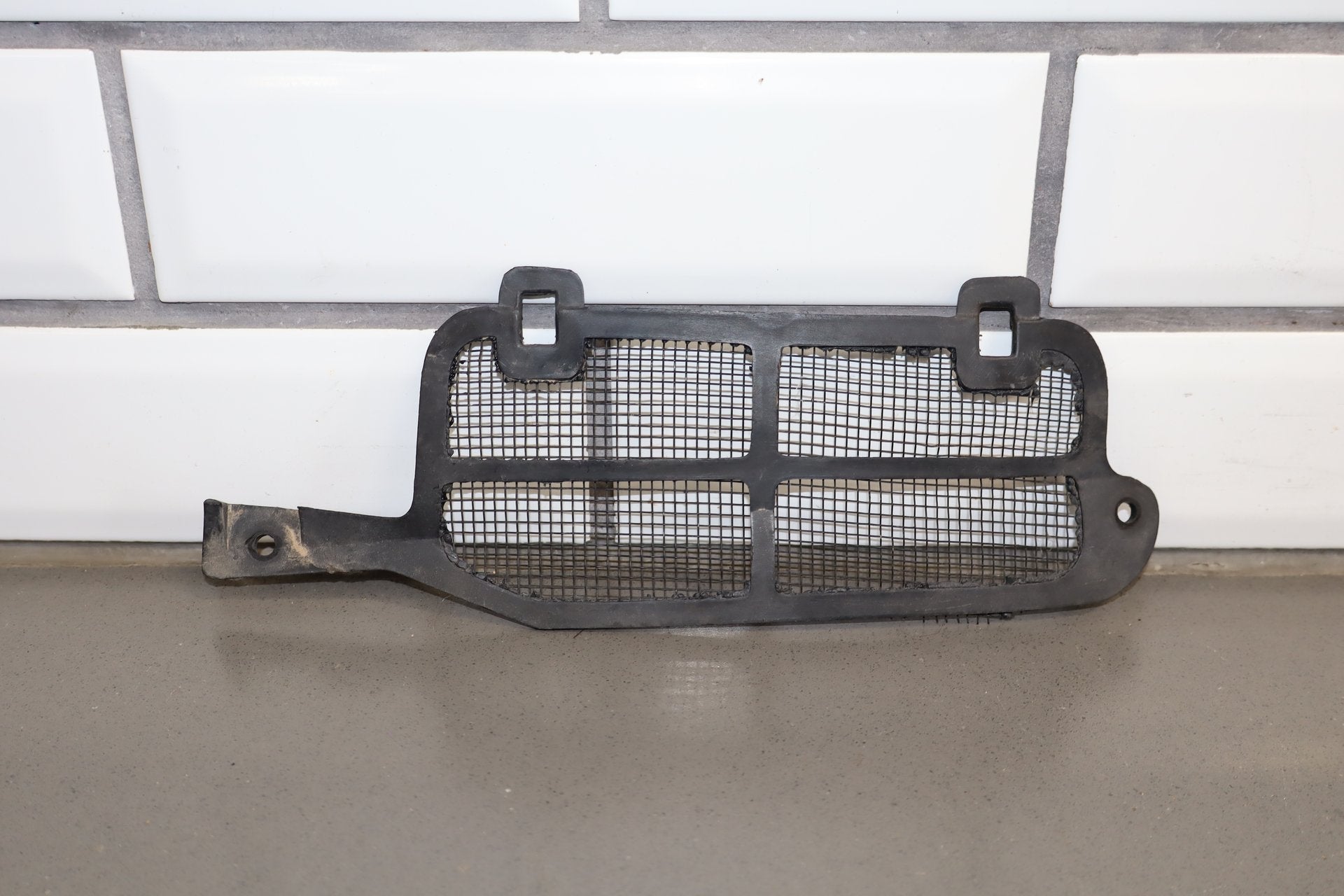 1984-1996 Chevrolet Corvette C4- Cowl Screens