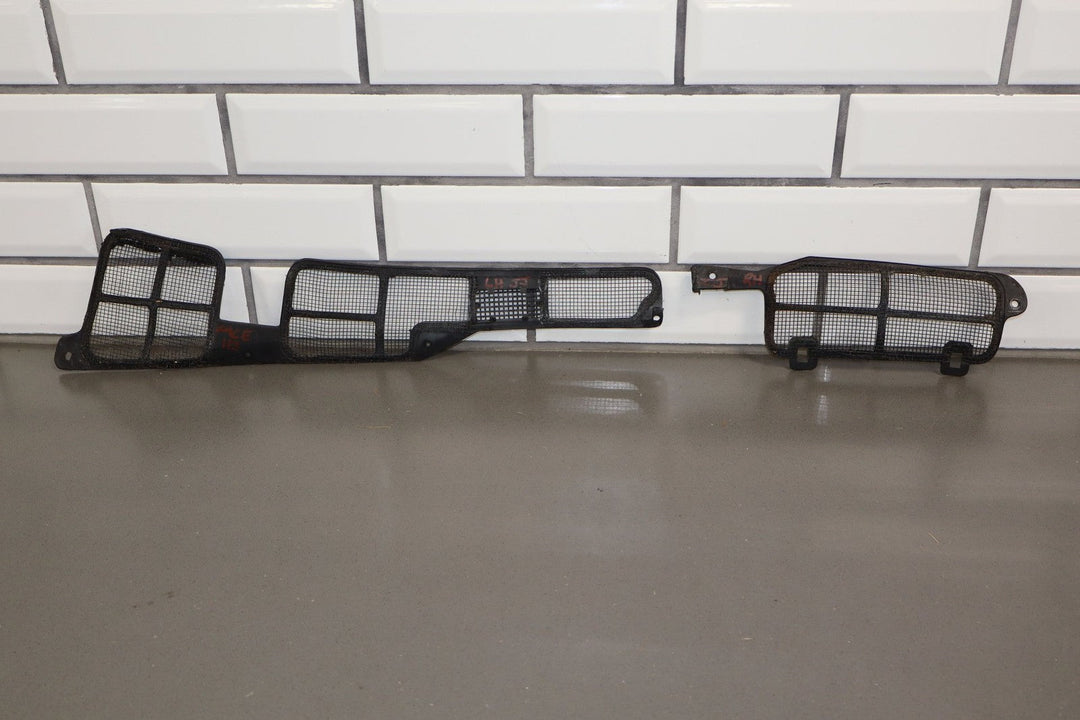 1984 - 1996 Chevrolet Corvette C4 - Cowl Screens