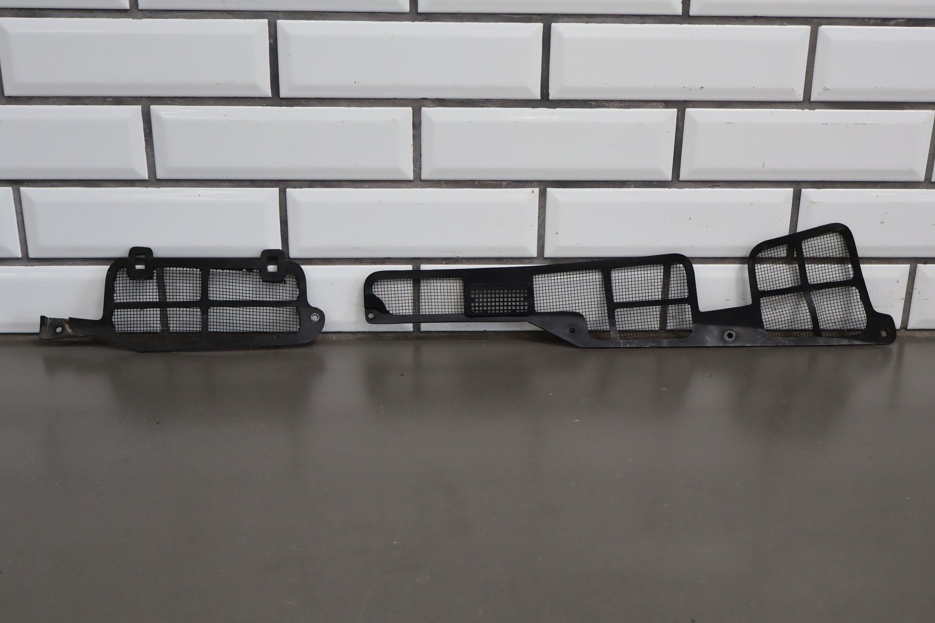1984-1996 Chevrolet Corvette C4- Cowl Screens