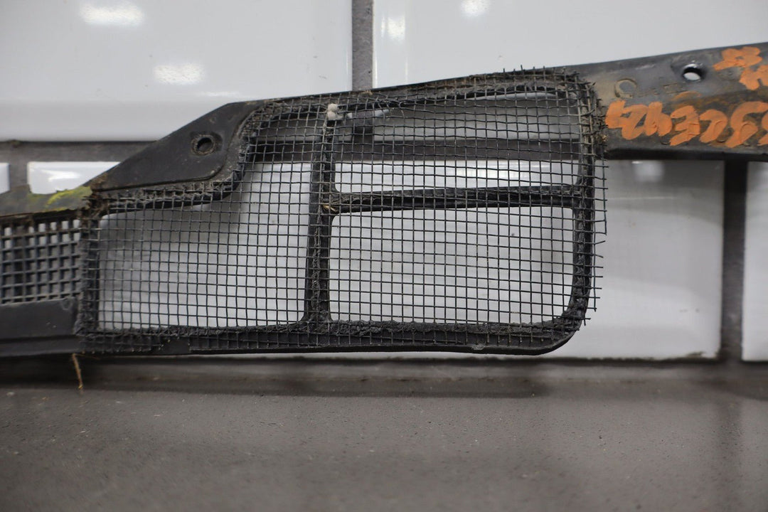 1984 - 1996 Chevrolet Corvette C4 - Cowl Screens