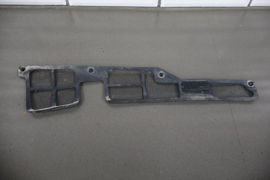 1984 - 1996 Chevrolet Corvette C4 - Cowl Screens