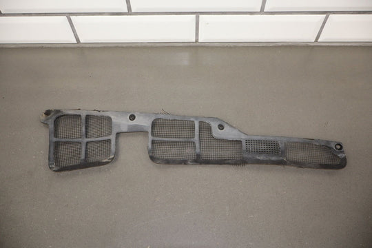1984 - 1996 Chevrolet Corvette C4 - Cowl Screens