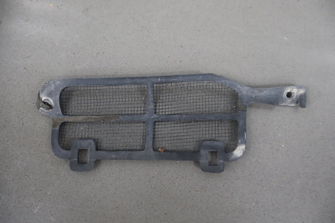 1984 - 1996 Chevrolet Corvette C4 - Cowl Screens