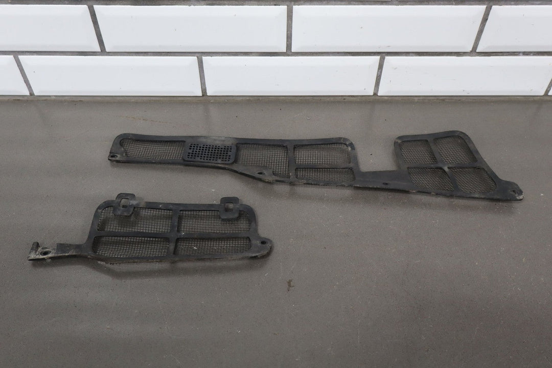1984 - 1996 Chevrolet Corvette C4 - Cowl Screens