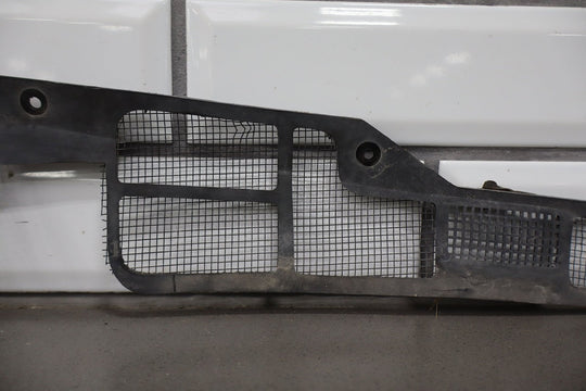 1984 - 1996 Chevrolet Corvette C4 - Cowl Screens