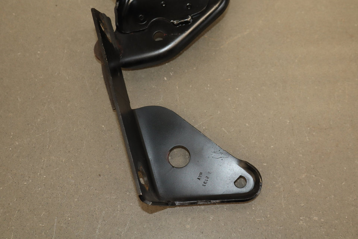 1984-1996 Chevrolet Corvette C4 Hood Hinges LH & RH