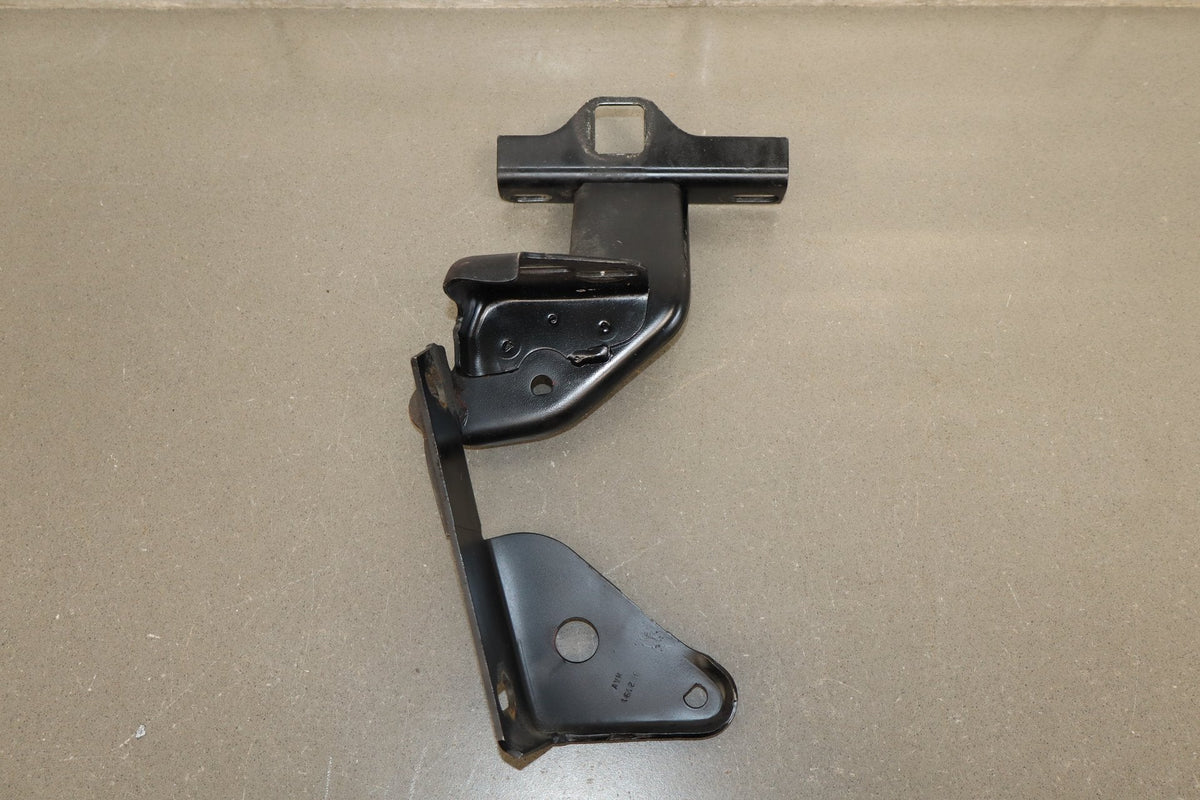 1984-1996 Chevrolet Corvette C4 Hood Hinges LH & RH