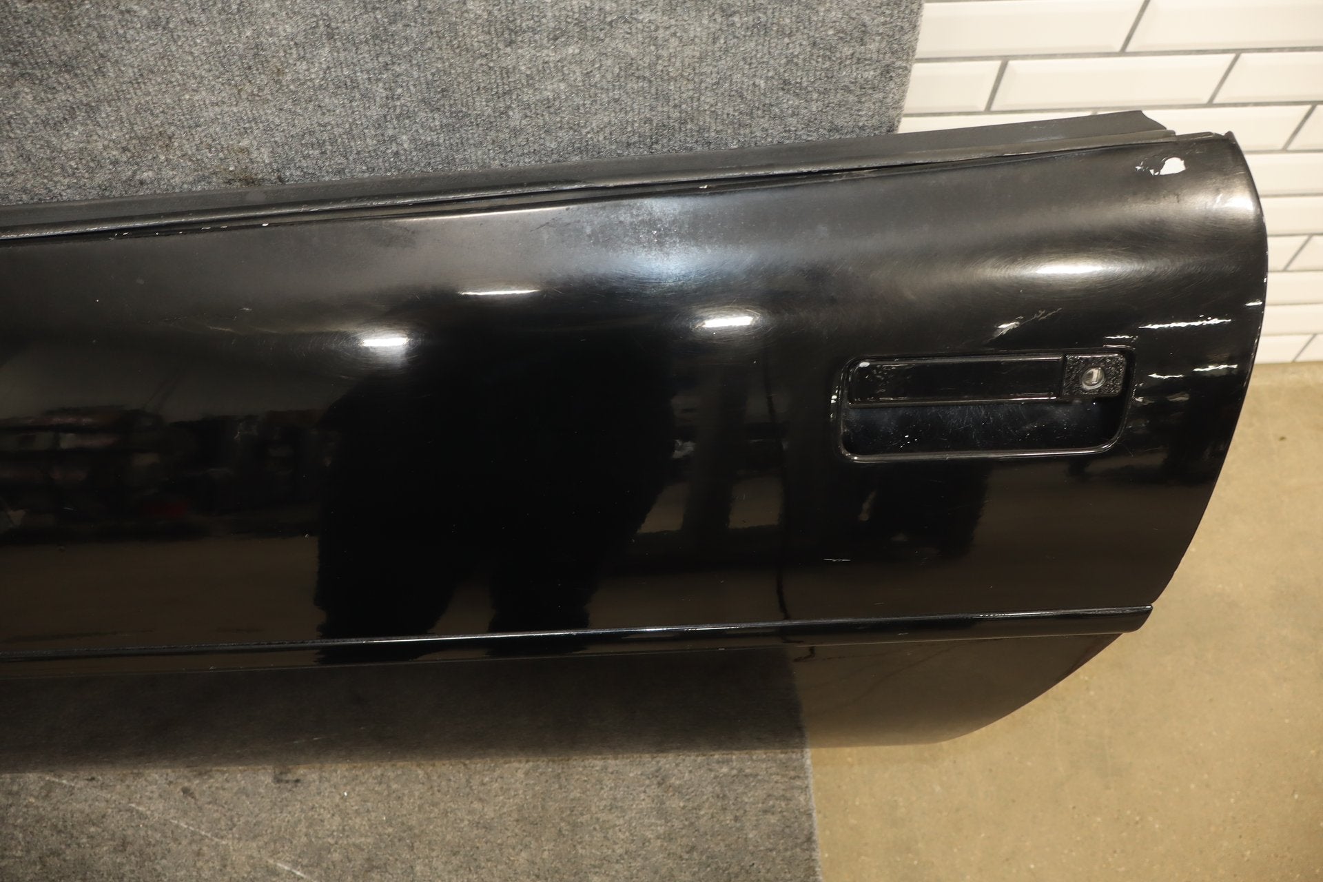 1984-1996 Chevrolet Corvette Convertible Left Front Door Black 41